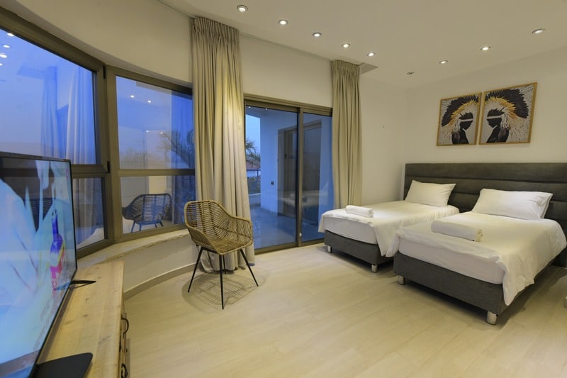 villa harzit simha eilat 12